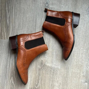 Massimo Dutti Tan Leather Ankle Booties